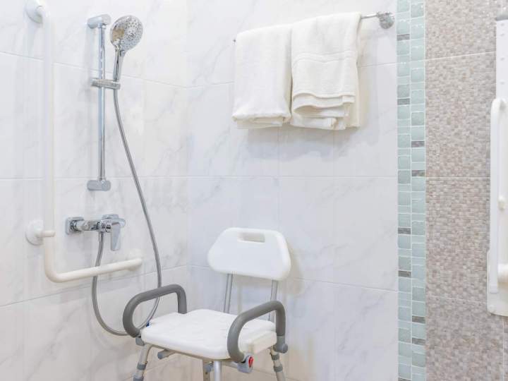 Aménagement de salle de bain PMR Oyonnax